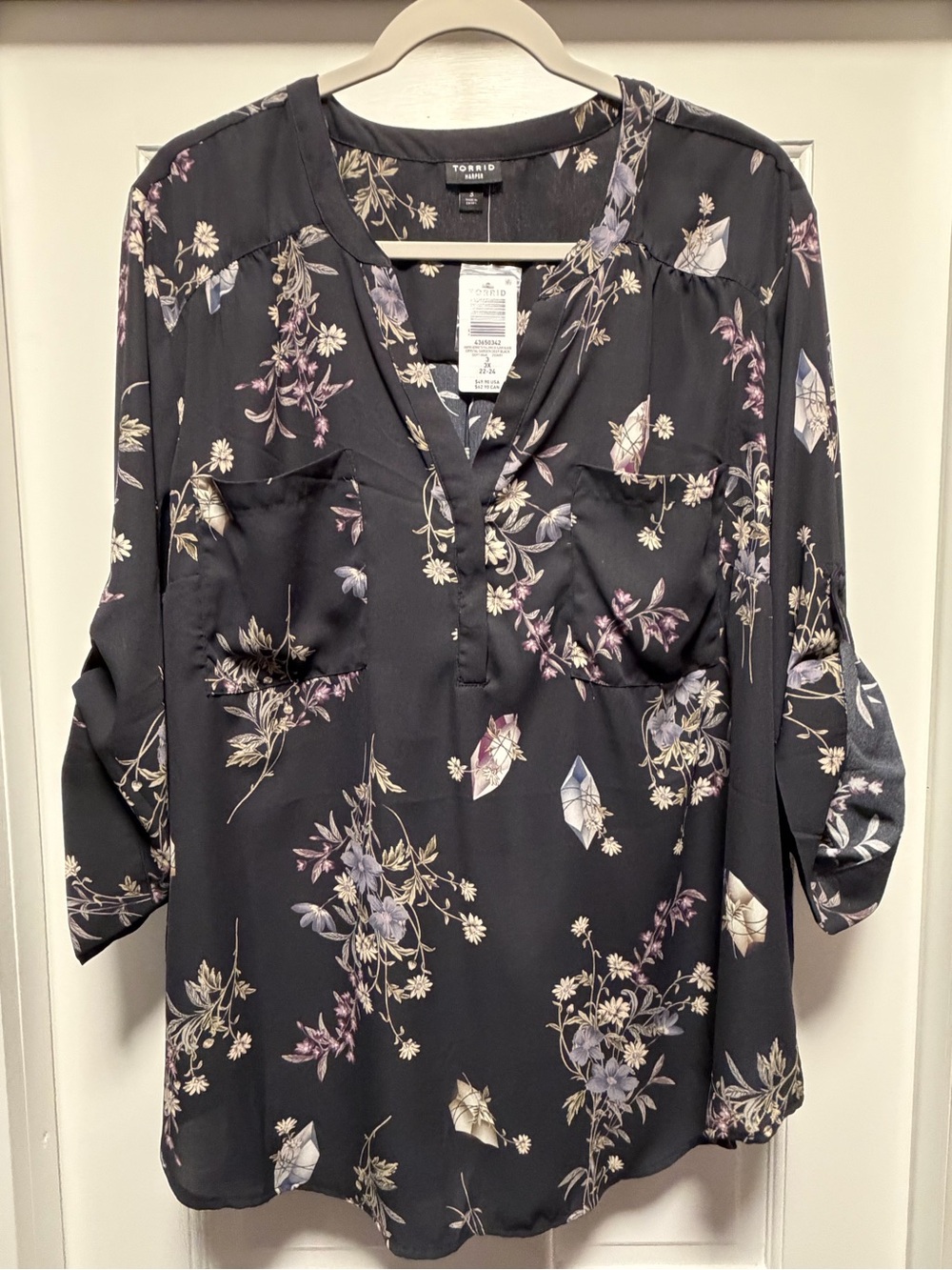 Torrid Black Floral V-Neck Roll-Tab Blouse